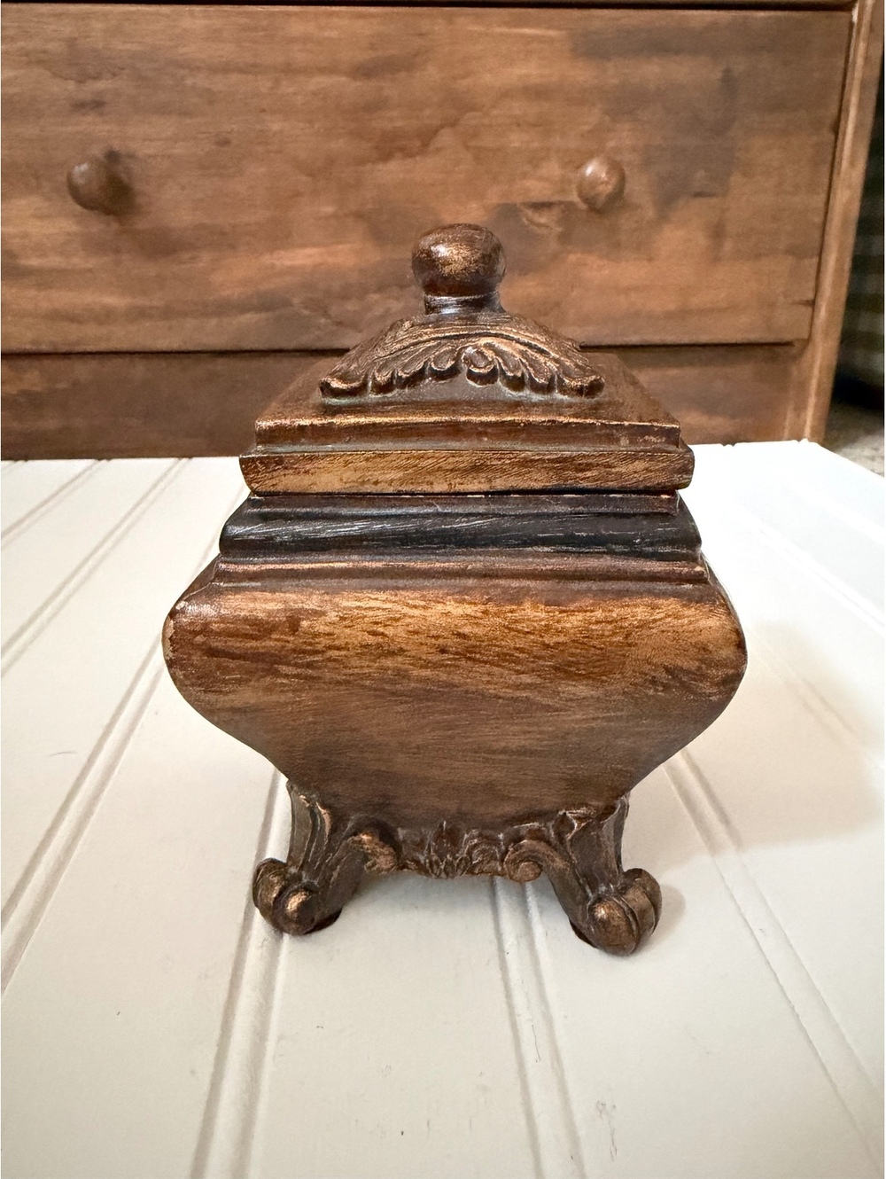 Vintage-Style Ornate Footed Lidded Trinket Box / Jewelry Case